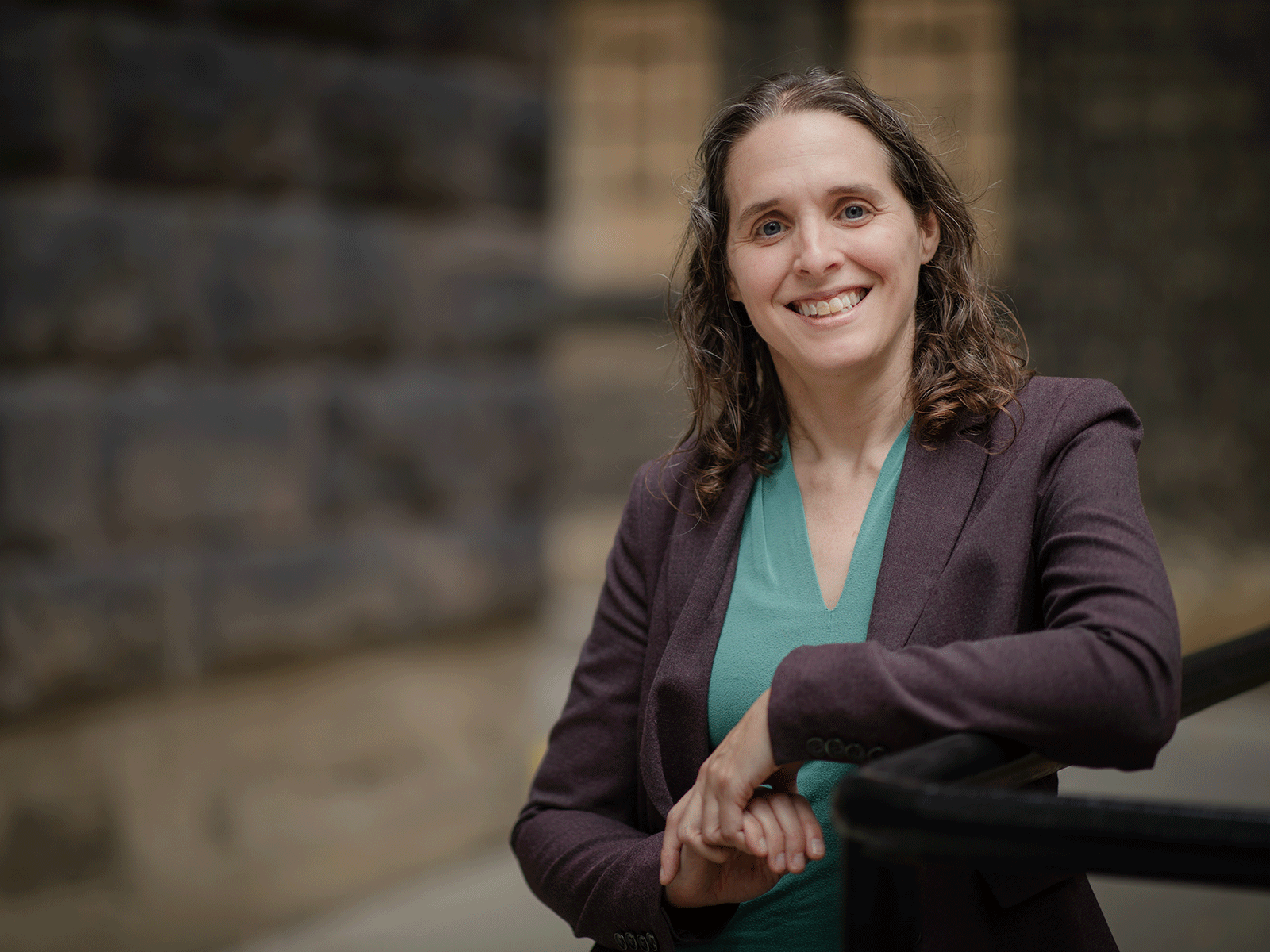 Headshot of Professor Amy Bilton